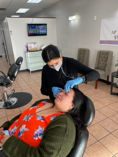 Eye Brow Beauty Salon Tour AP Threading in Elk Grove CA
